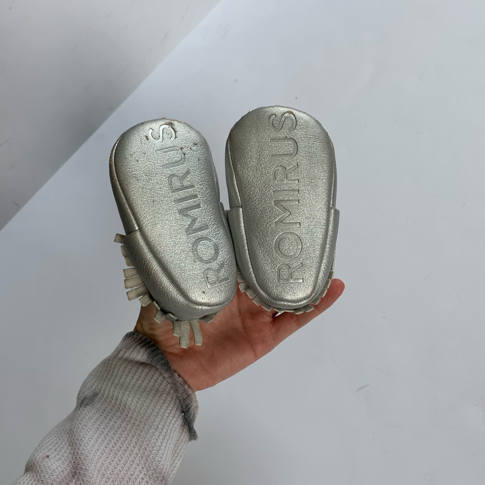 Romirus Pre Walker fringe Moccasin slip on Shoes - Picture 2 of 5